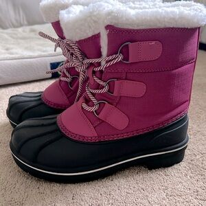 Cat and Jack snow Boots